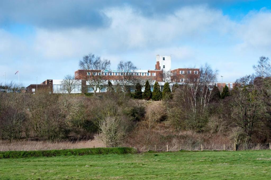 Ox Hotel Carlisle Карлайл Екстер'єр фото